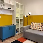 Cozy Corner In - Free Parking
