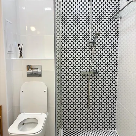 Cozy Corner In - Free Parking アパート *