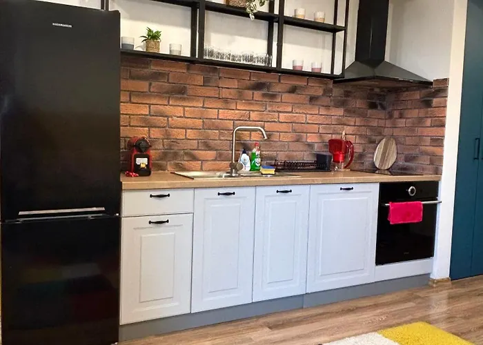 Cozy Corner In - Free Parking Apartment *